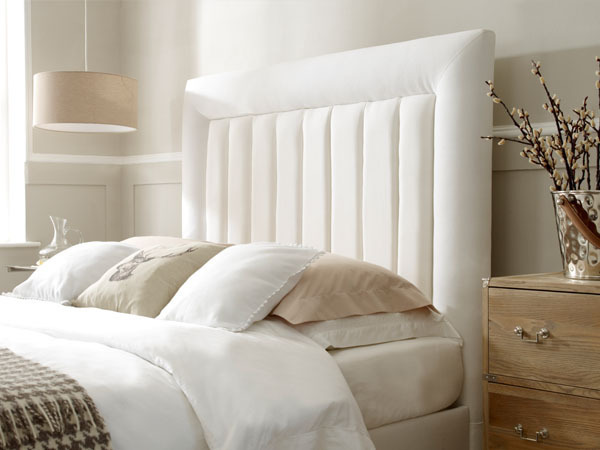 Lavender W Queen Size Bed
